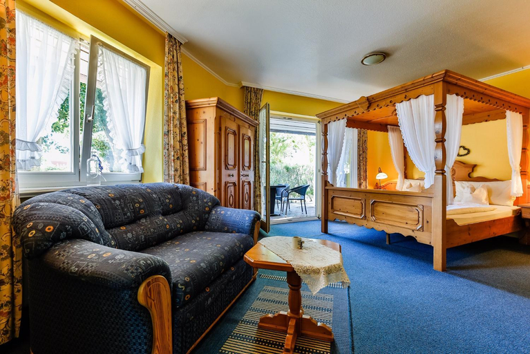 Bedroom 2, Hotel am Sudwaldchen, Nordfriesland
