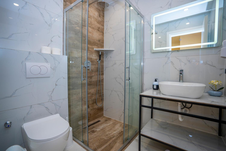 Bathroom 3, Vila Sela, Shkodrës