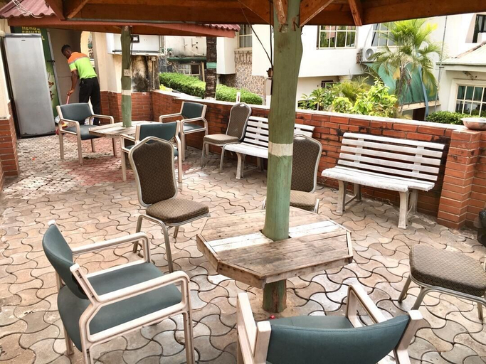 Food & Drinks 4, Lavida Suites, Enugu North