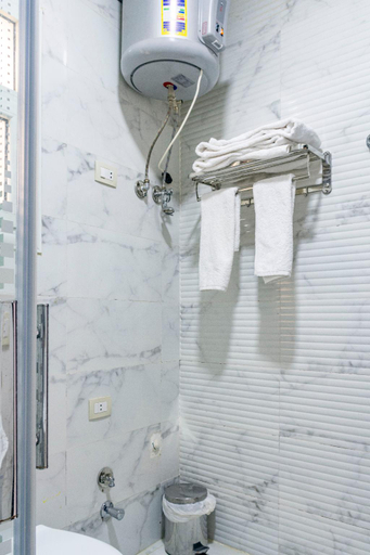 Bathroom 3, El Lotus Building, New Cairo City