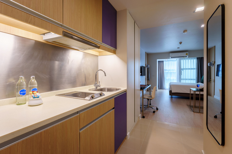 Dining Room 12