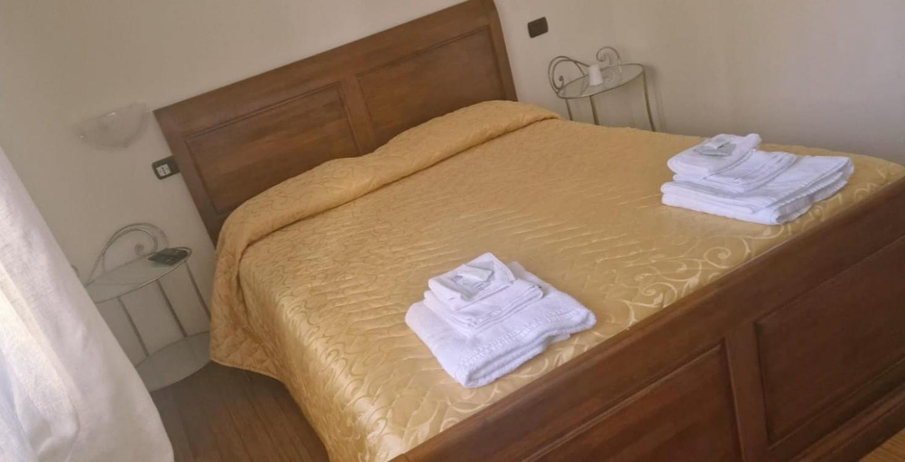 Others 2, Casa di fiore bad and breakfast, Cosenza