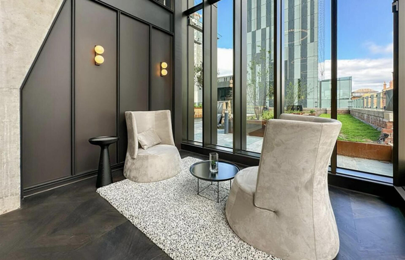 Others 4, Deansgate Suite - Luxespa - Skyline - Breakfast, Manchester