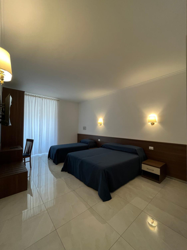 Others 5, Giovanni Guest House, Rome