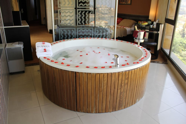 Bathroom 3, Sunrise Hotel, Kasrouane