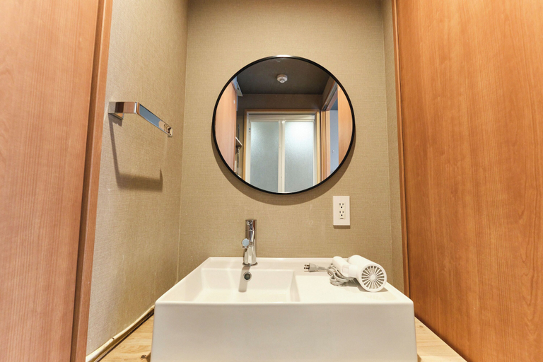 Bathroom 4, Ryokan Zen Asagaya by Tranova, Suginami
