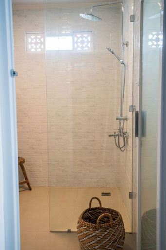 Bathroom 3, Villa Luna Canggu, Badung