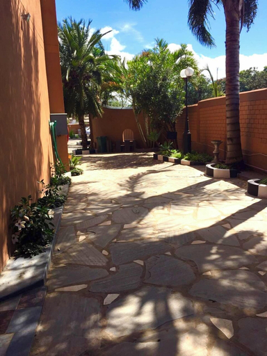 Exterior & Views 1, La Belva Court, Lusaka