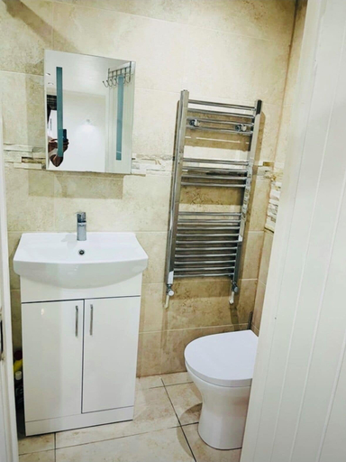 Bathroom, Maidenhead Studio Retreat, Windsor and Maidenhead