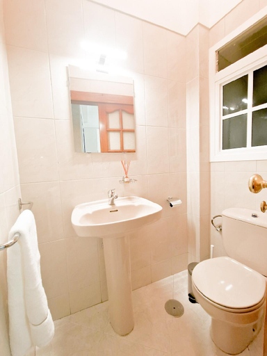 Bathroom 3, De Villa Suites, Santa Cruz de Tenerife