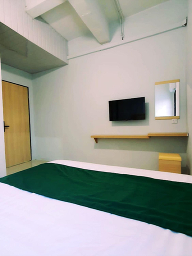 Others 2, Homestay 81 Batu Batam, Batam