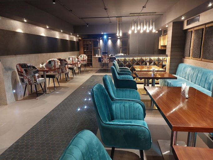 Food & Drinks, Hotel Apollo Grand, Kamrup Metropolitan