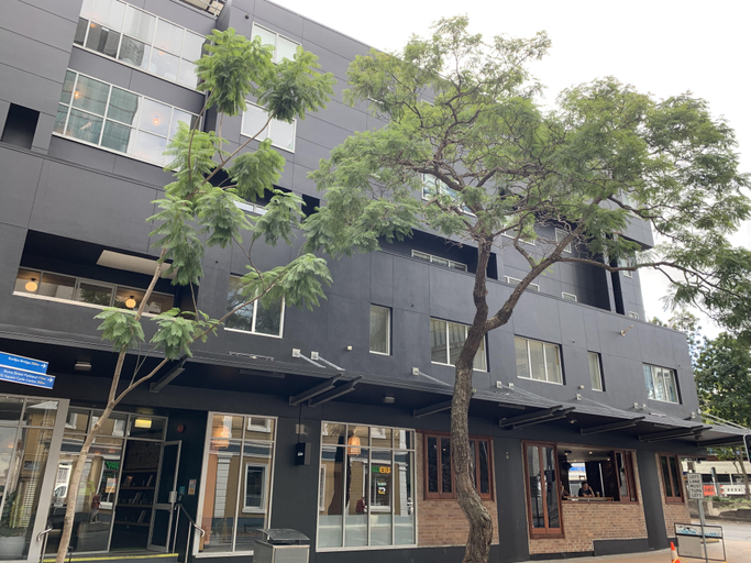 Exterior & Views 2, Base Brisbane Uptown Backpackers, Brisbane