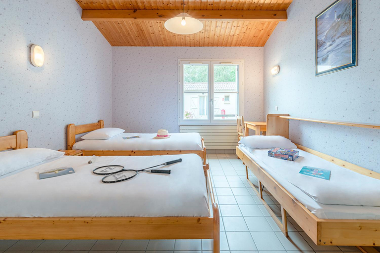 Bedroom 2, Azureva Longeville-sur-Mer, Vendée