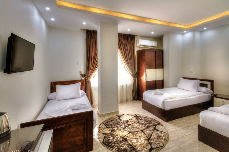 Bedroom 2, Tut Pyramids View Hotel, Al-Ahram