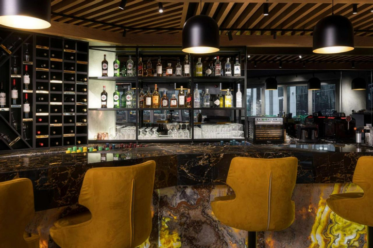 Food & Drinks 4, Radisson Hotel & Residences Erbil, Arbil