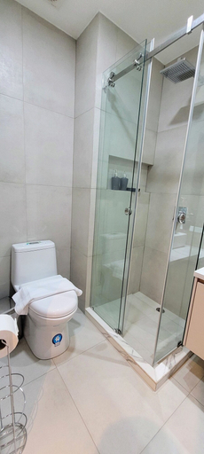Bathroom 5, Acqualina Suites and Spa, Quito