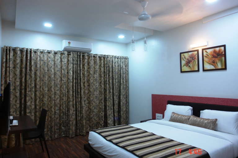 Bedroom 3, Hotel Pearls, Aurangabad
