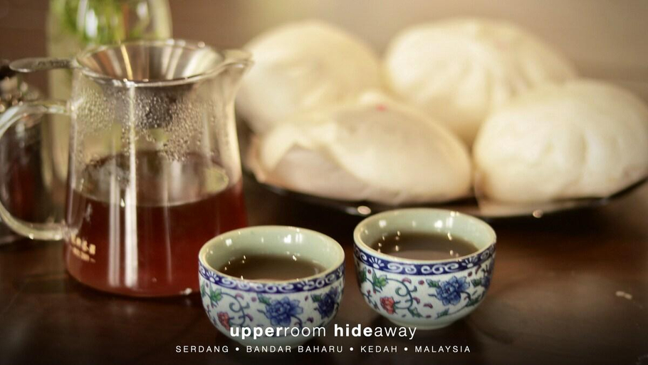 Food & Drinks 5, Upper Room Hideaway, Bandar Baharu