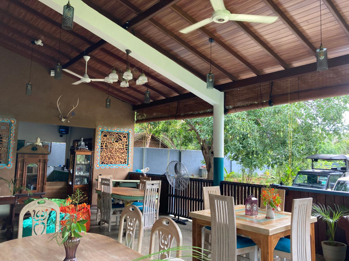 Food & Drinks 5, Amba Kola Udawalawa, Sevanagala