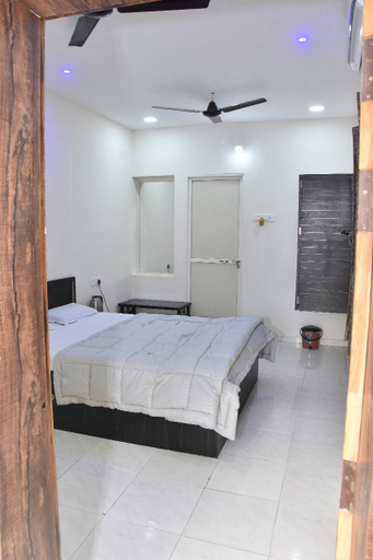 Bedroom 3, Aatithya Home stay Ujjain , Ujjain