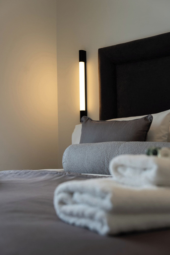 Bedroom 3, Cae Mor Hotel, Conwy