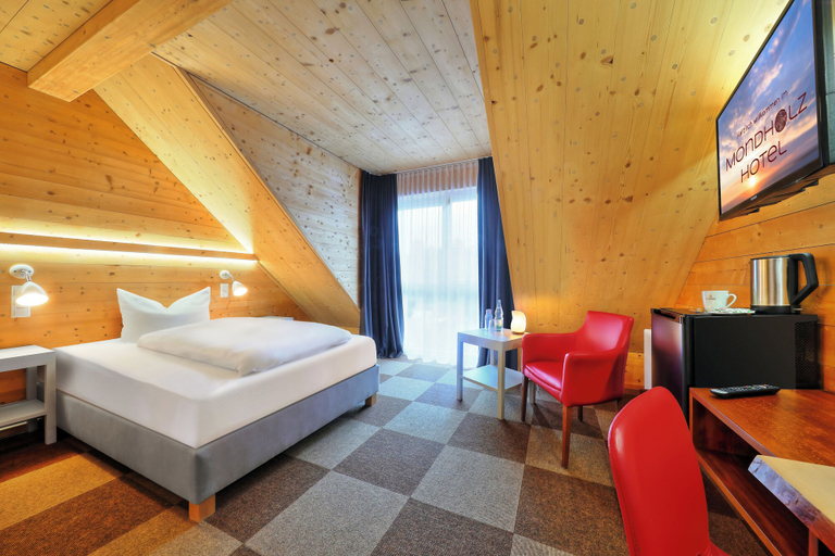 Bedroom 4, Hotel Müller Café & Wein . Mondholzhotel, Würzburg
