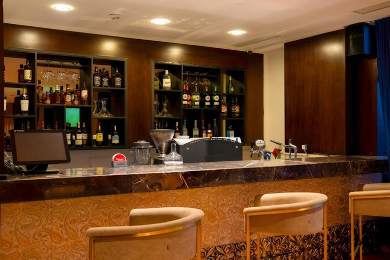 Food & Drinks 5, Ramada Hotel & Suites by Wyndham Erbil 32 Park, Arbil