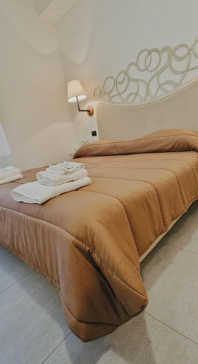 Others 3, Casa di fiore bad and breakfast, Cosenza