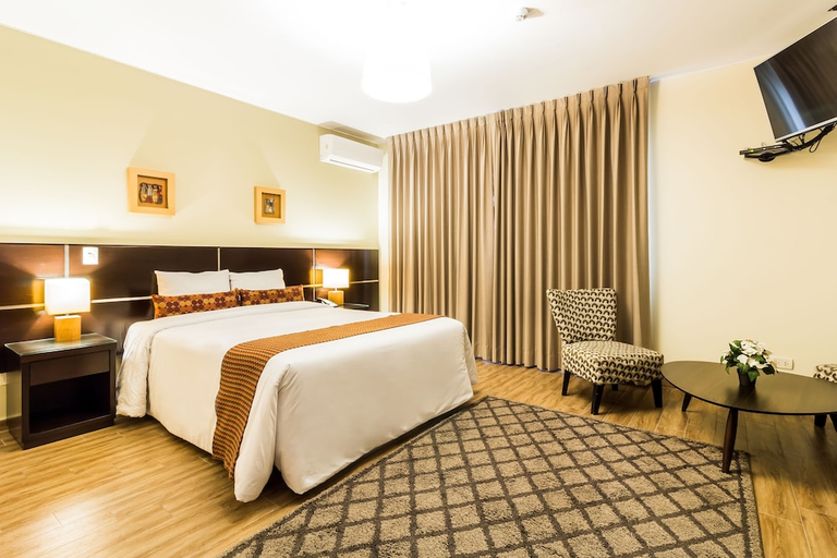 Bedroom 3, El Tambo Dos de Mayo, Lima