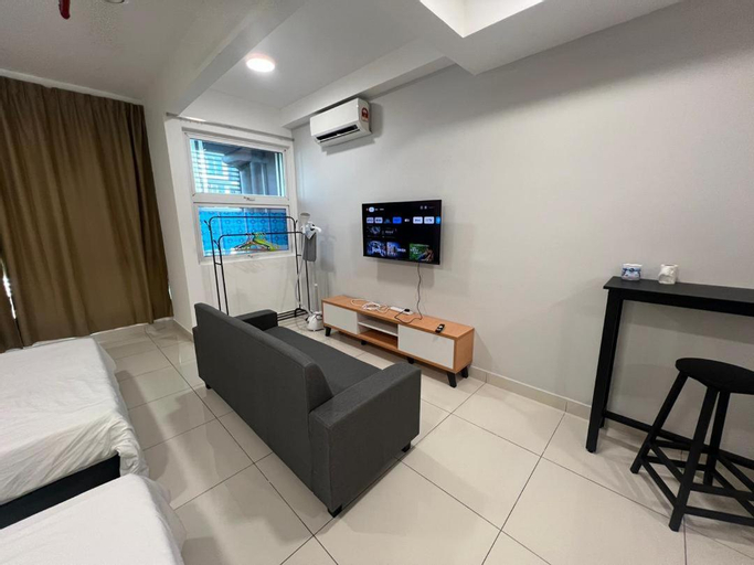 Bedroom 21