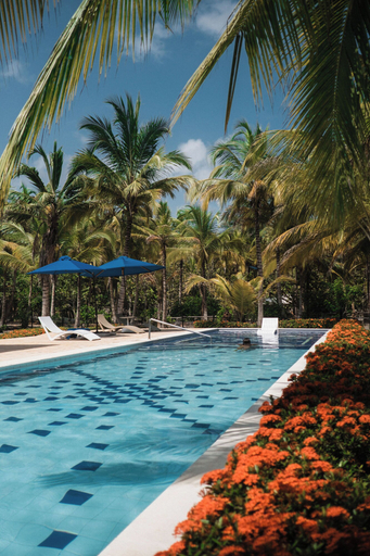 Sport & Beauty, La Mar de Bien, Santa Marta (Dist. Esp.)