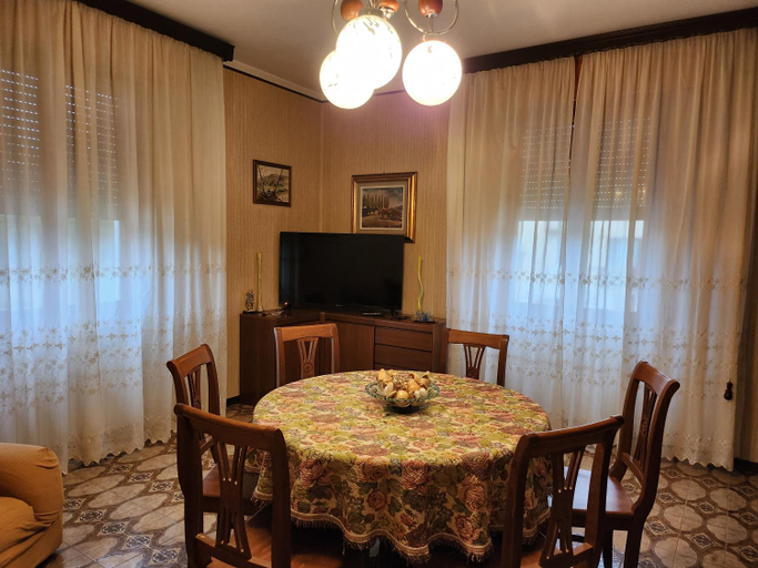 Others 3, B&B di Giuseppe Pighi, Parma