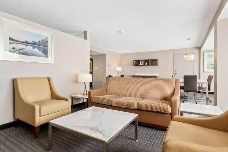 Bedroom 3, Best Western Premier Calgary Plaza Hotel and Conference Centre, Division No. 6