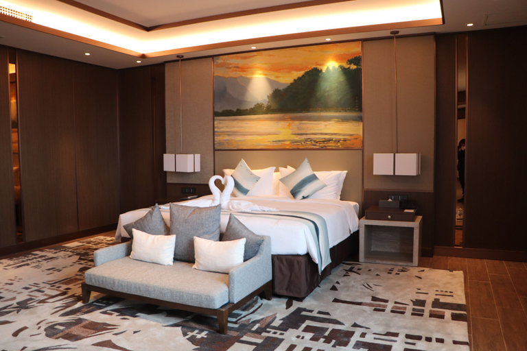 Bedroom 2, Millennium Hotel Zunyi, Zunyi