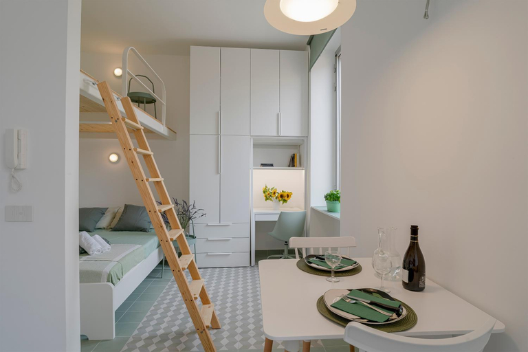 Bathroom 7