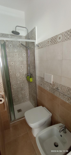 Others 3, B&B LUNGOMARE GALILEI, Lecce