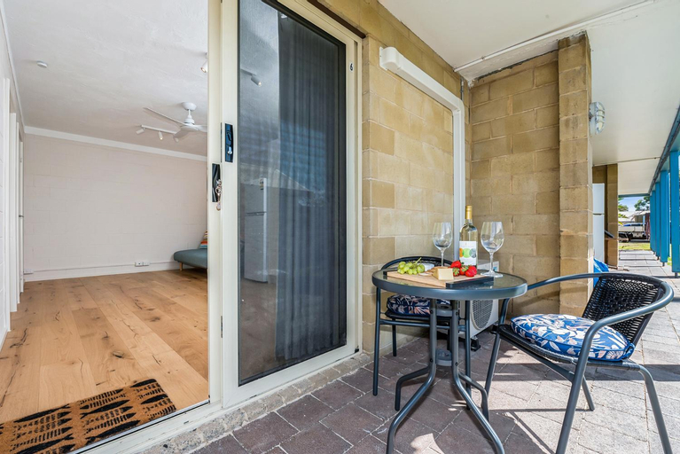Exterior & Views 3, Chateau McNally, Gingin