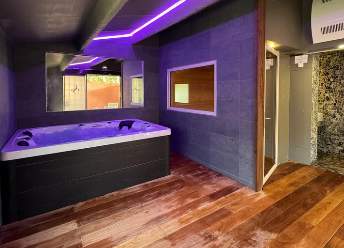 Bathroom 3, Les Jardins De Cassis, Bouches-du-Rhône