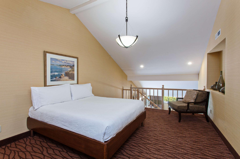 Bedroom 15