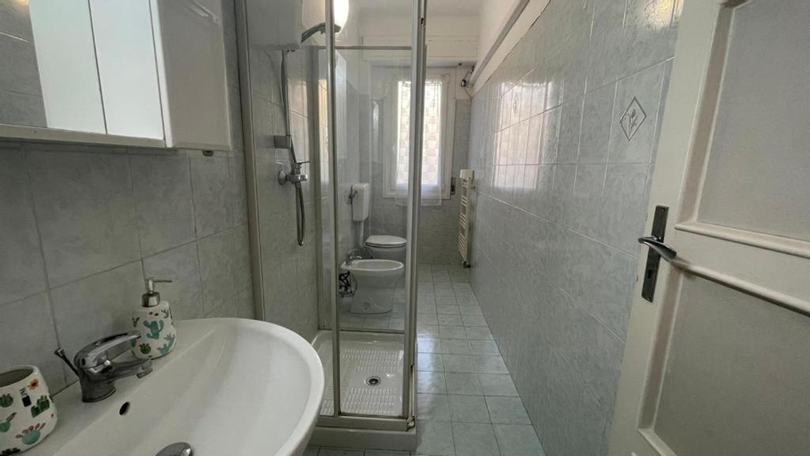 Bedroom 2, Sanremo Holiday, Imperia