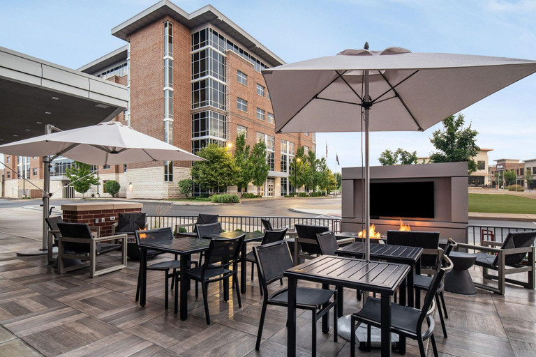 Food & Drinks 5, AC Hotel Pittsburgh Southpointe, Washington