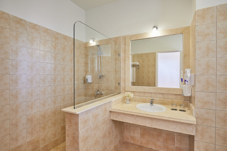 Bathroom 4, JAZ Neo Reef Marsa - All inclusive, Al-Qusayr