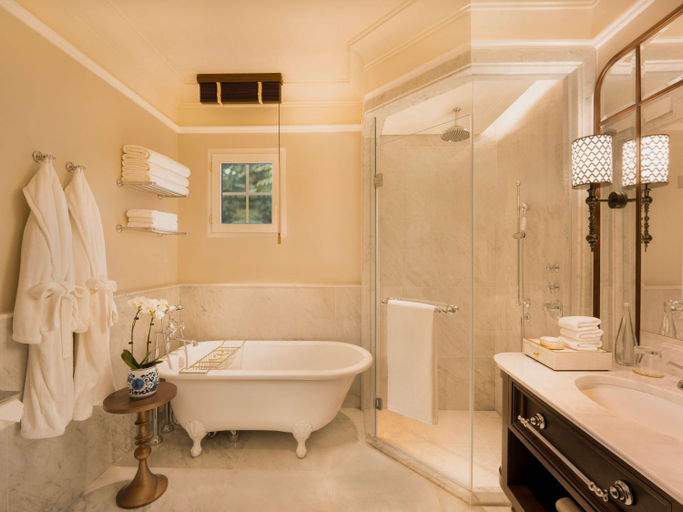Bathroom 4