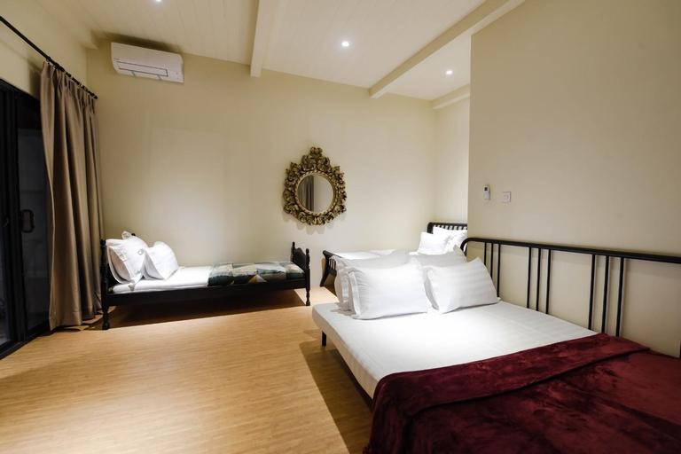 Bedroom 18