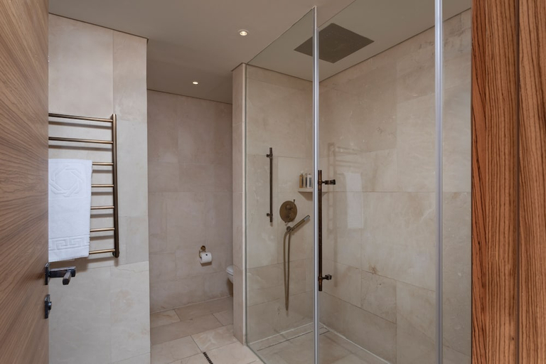 Bathroom 5, Orient Jerusalem by Isrotel Exclusive Collection, Jerusalem