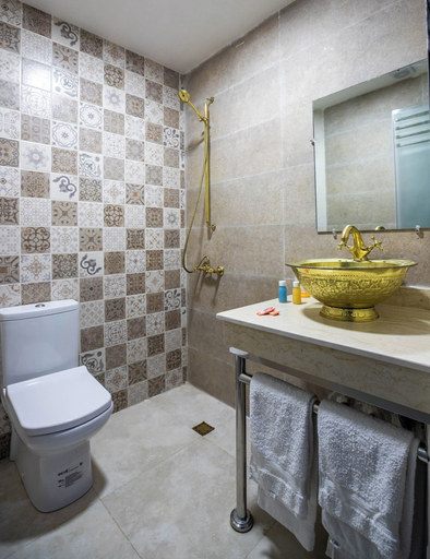 Bathroom 5, Palais Shazam & Spa, Fès