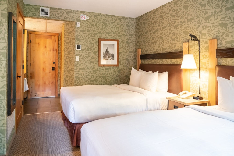 Bedroom 3, The Fox Hotel and Suites, Division No. 15
