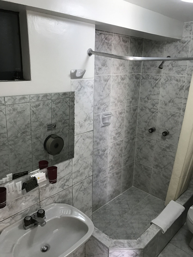 Bathroom 3, Embajadores Hotel, Lima