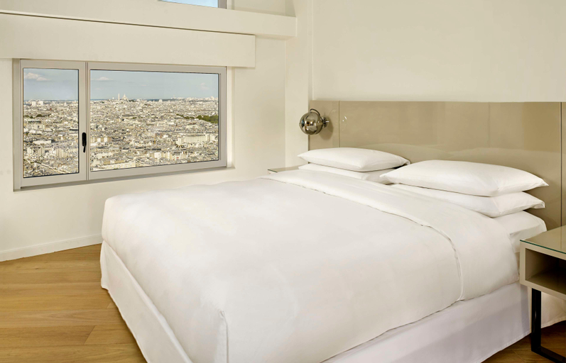 Bedroom 15